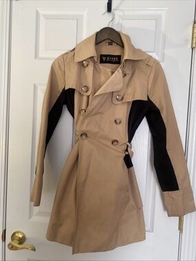 GUESS Beige Trench Coat with Black Side Panels